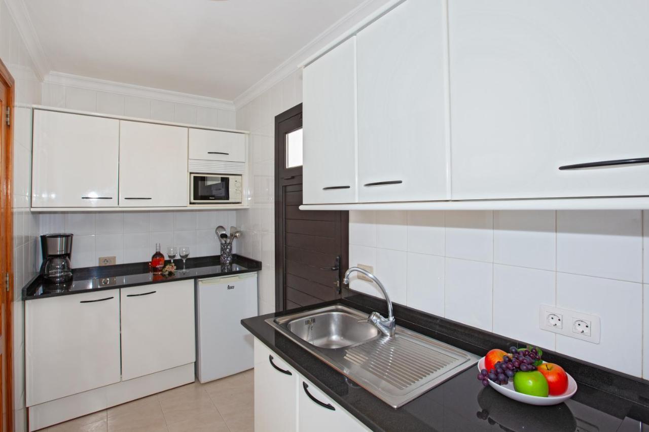 Apartment Caleton Blanco, Central Puerto Del Carmen ปูแอร์โตเดลคาร์เมน ภายนอก รูปภาพ